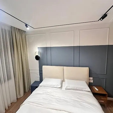 The Golden Luxury Downtown Apartmán *