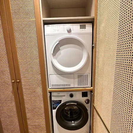 The Golden Luxury Downtown Apartmán